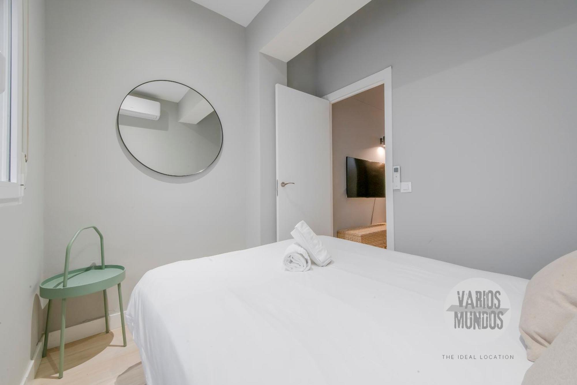 Pequeno Paraiso Para 4, En Plaza De Chueca Мадрид Екстер'єр фото